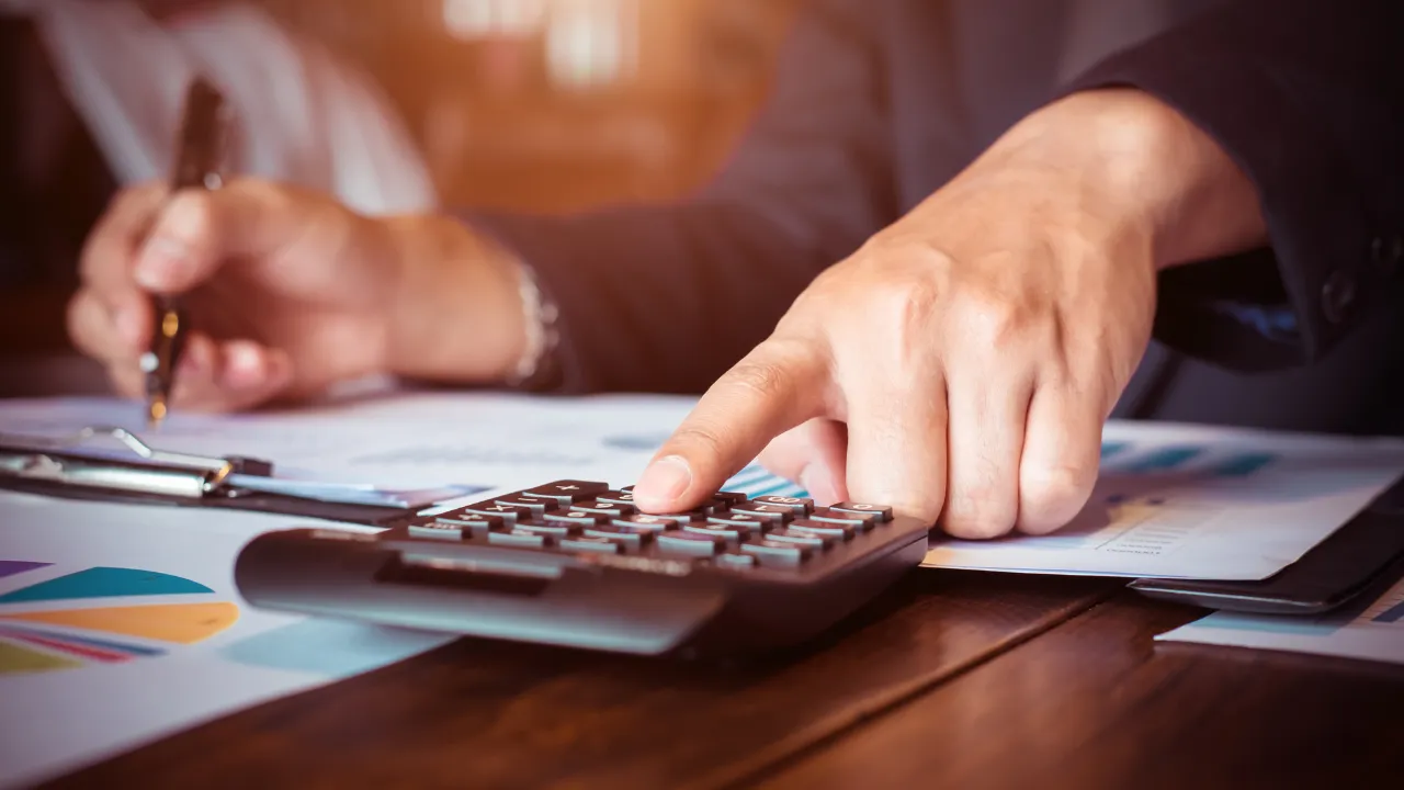 O que é o Score de Crédito e Como Ele Afeta suas Finanças: sua chave para um futuro financeiro próspero
