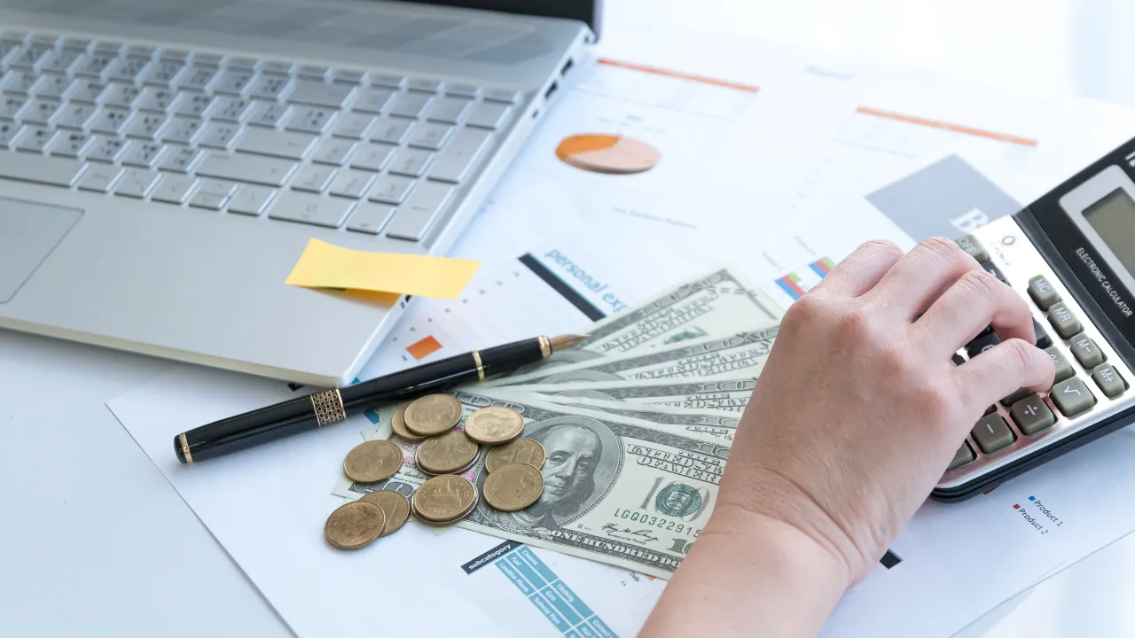 Minimalismo financeiro: como transformar sua vida com menos gastos
