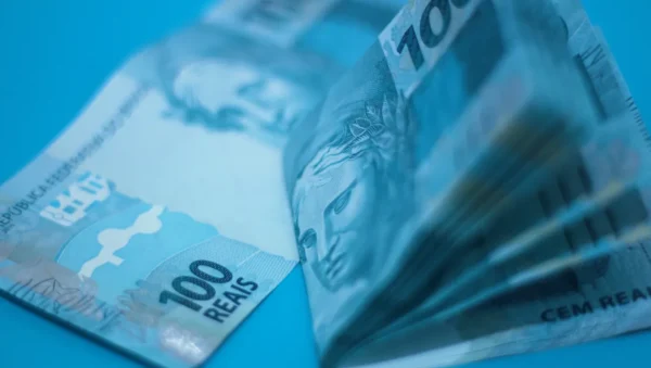 Quanto devo pagar de INSS para receber 2 salários mínimos na aposentadoria?